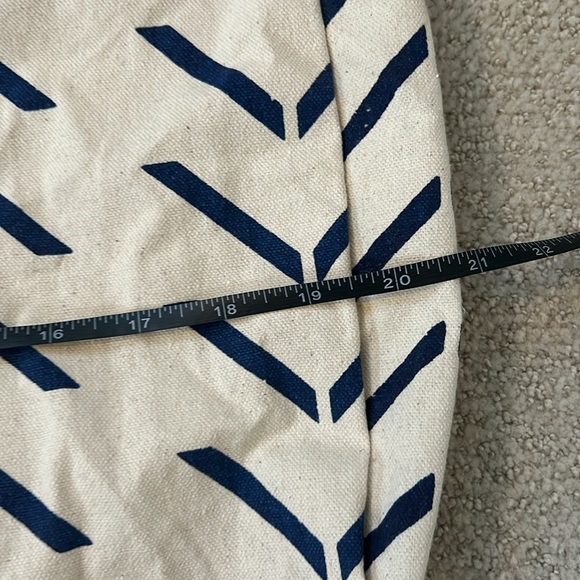 Ecolo canvas beach bag. 19.5” x 17” - Picture 5 of 8